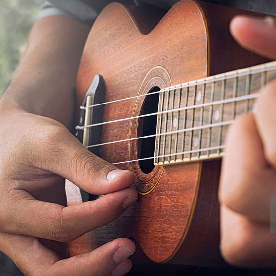 ukulele.jpg